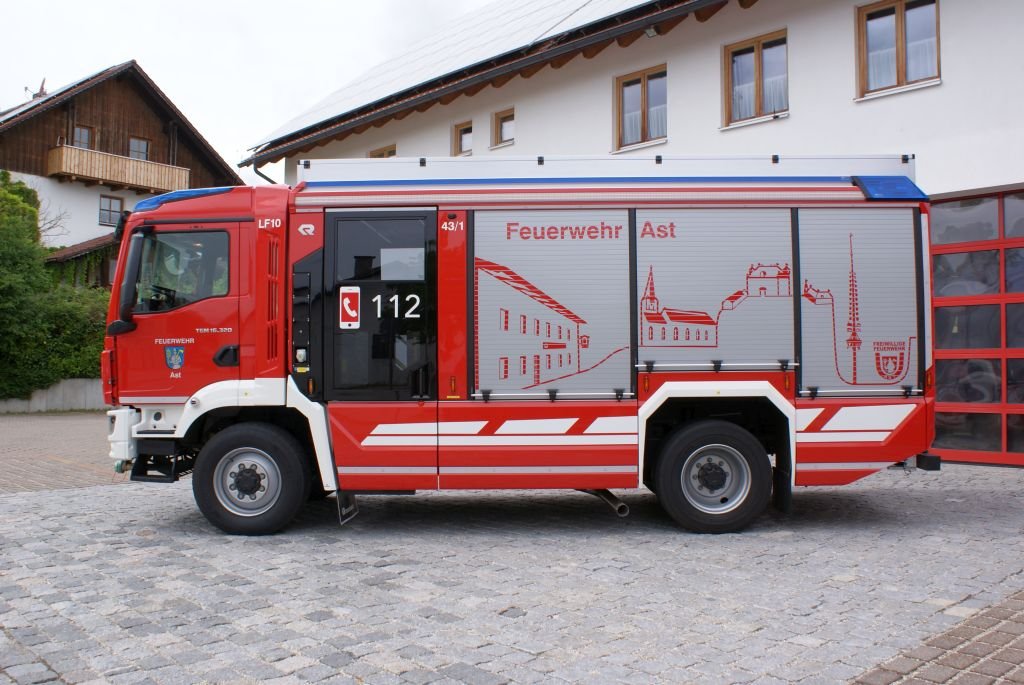 Löschgruppenfahrzeug, LF-10
